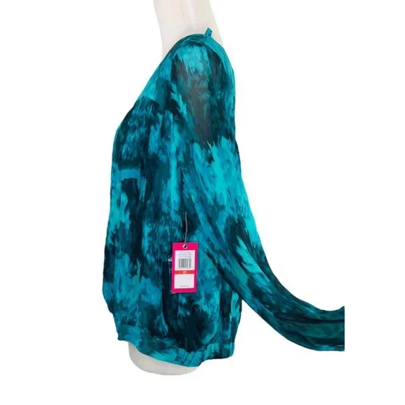 VINCE CAMUTO Boho Blouse Blue Print Dolman Sleeves NWT Size XS New with Tags - Picture 5 of 10